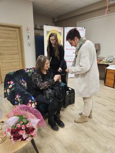 Joanna Jax i uczestnicy spotkania autorskiego