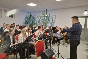 Ludzie podczas koncertu