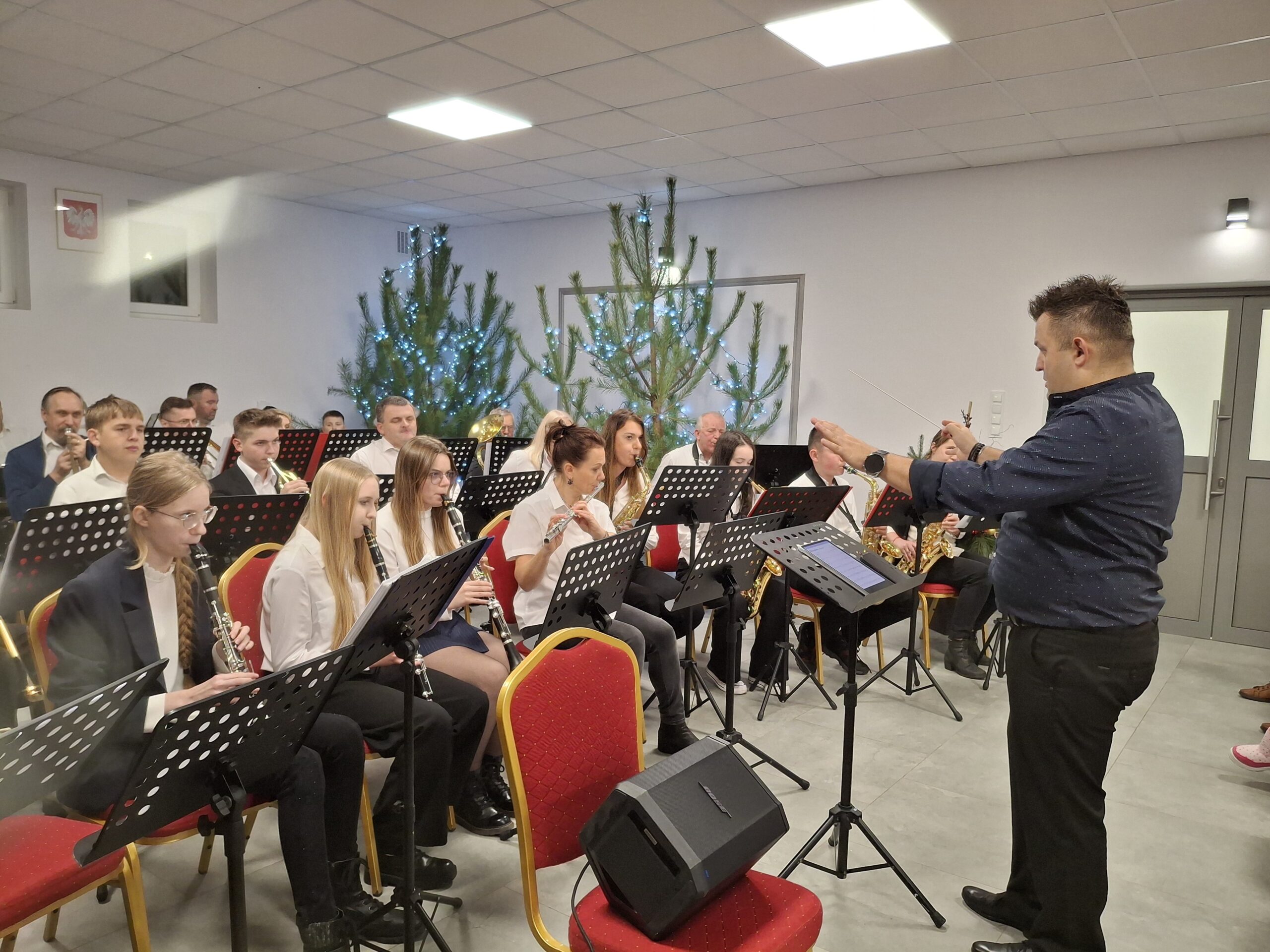 Ludzie podczas koncertu